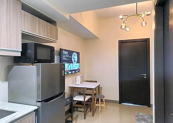 Modern, Work Desk, Internet, Balcony-park Mckinley 마닐라